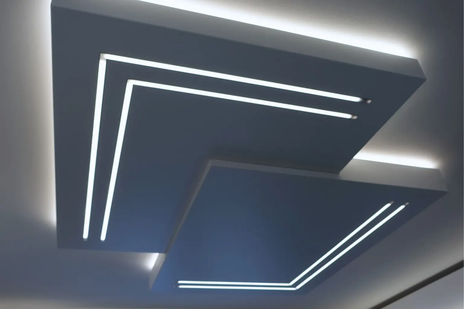 Lámpara – Deckenleuchte nach Maß mit LED-Lichtlinien, Ansicht 1